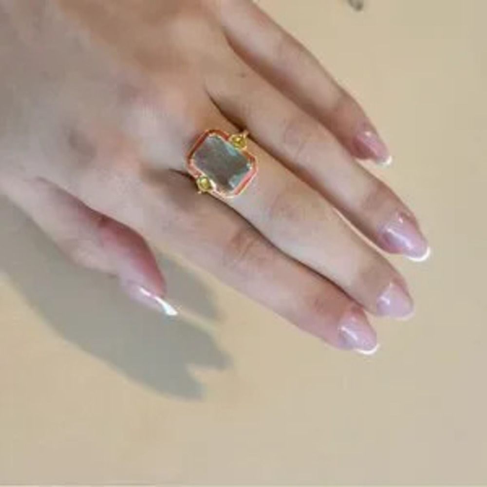 Vintage ring??N1171
